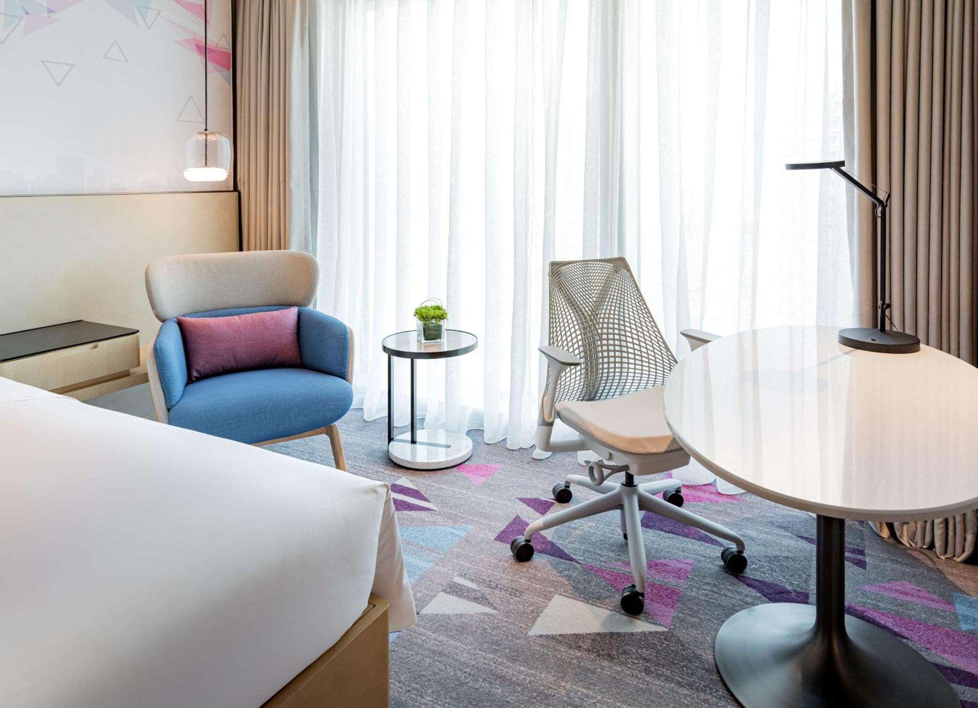 Hilton Garden Inn Shenzhen World Exhibition & Convention Center Екстериор снимка