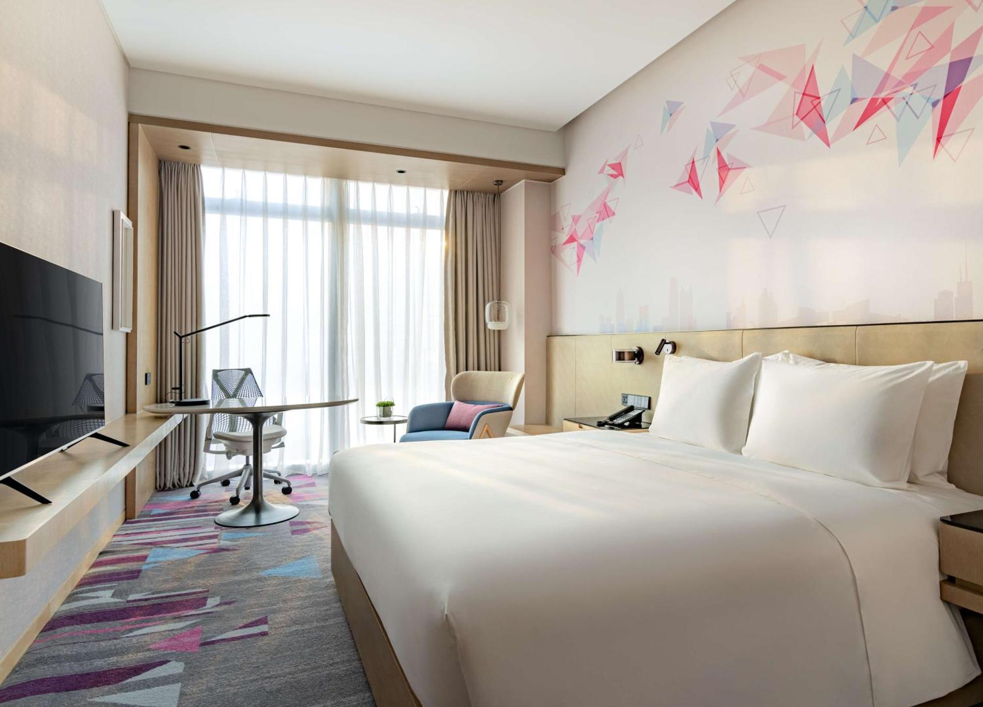 Hilton Garden Inn Shenzhen World Exhibition & Convention Center Екстериор снимка