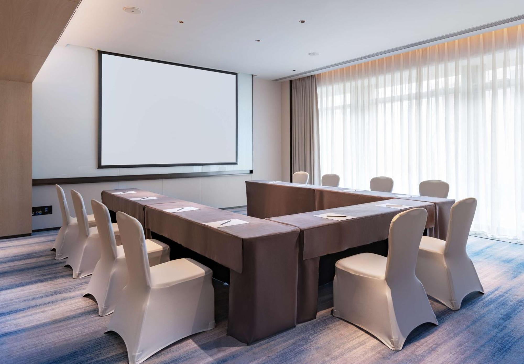 Hilton Garden Inn Shenzhen World Exhibition & Convention Center Екстериор снимка