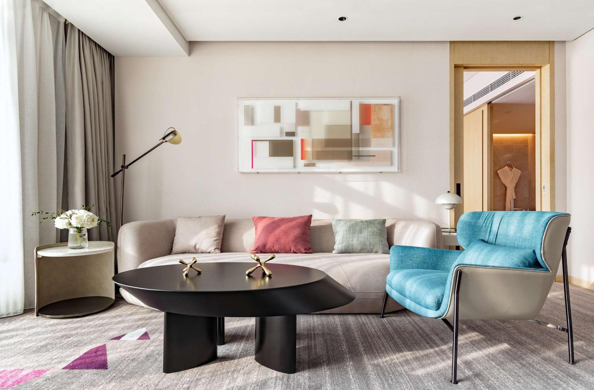 Hilton Garden Inn Shenzhen World Exhibition & Convention Center Екстериор снимка