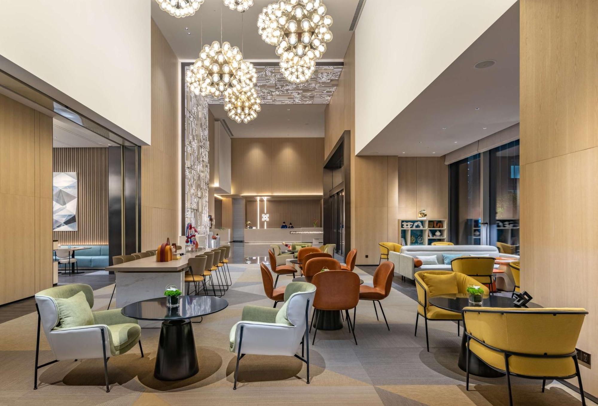 Hilton Garden Inn Shenzhen World Exhibition & Convention Center Екстериор снимка