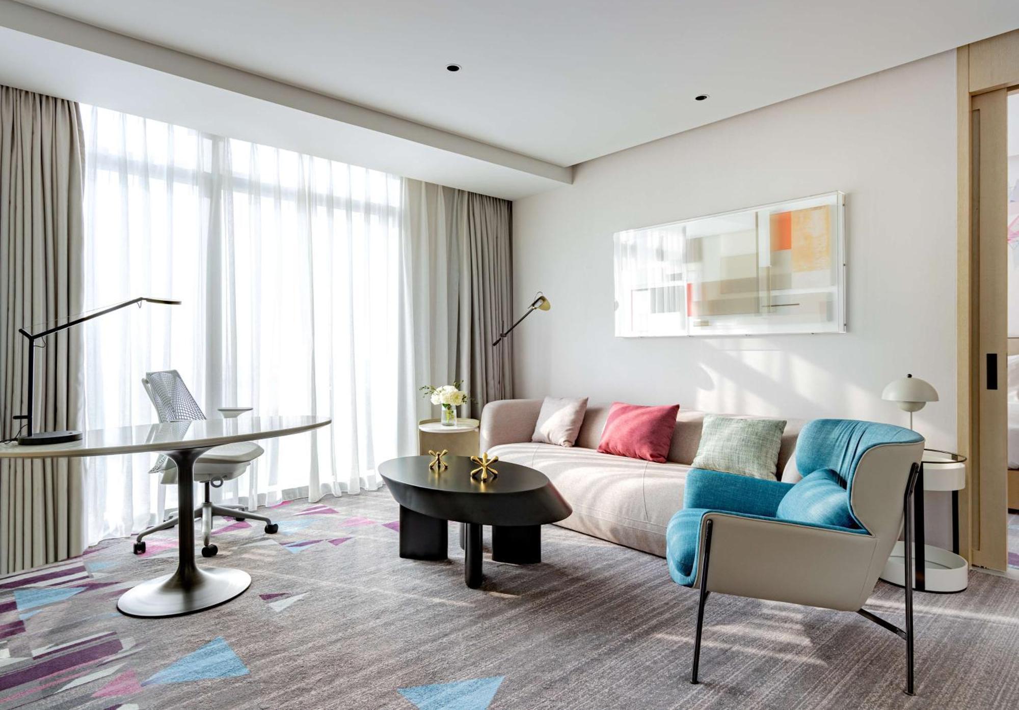 Hilton Garden Inn Shenzhen World Exhibition & Convention Center Екстериор снимка